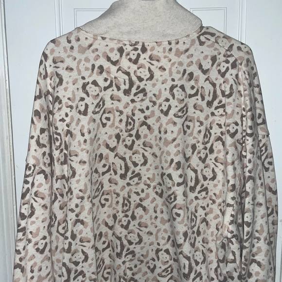 Large Cheetah Print Sweatshirt - Picture 2 of 3